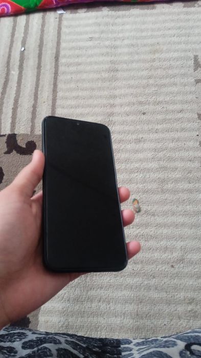 Vivo Y33s телефон