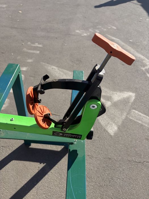 Aparat de dejantat anvelope bicicleta