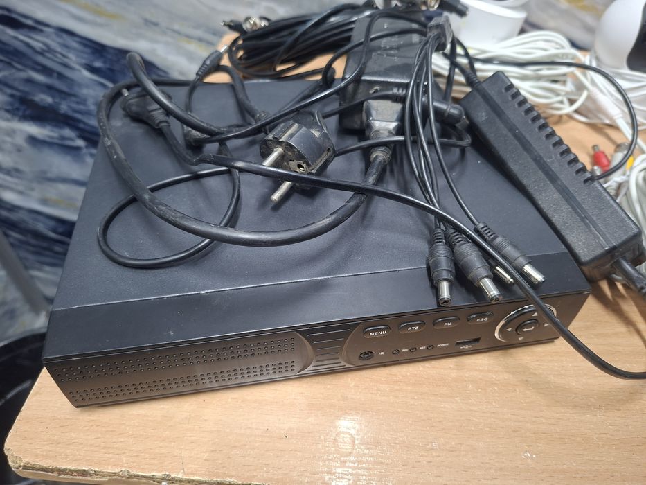 Продам комплект Видеонаблюдения