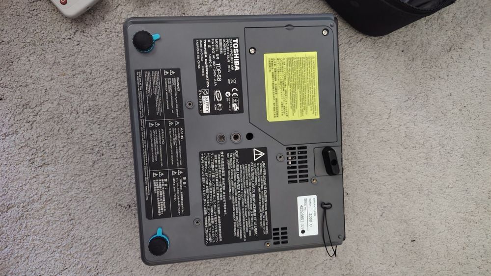 Videoproiector Toshiba TSP-S8