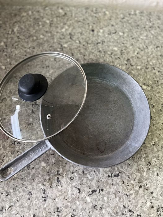 Кастрюли, казаны, сковородки