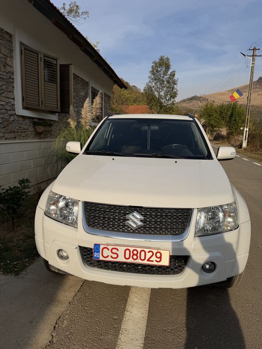SUZUKI Grand Vitara