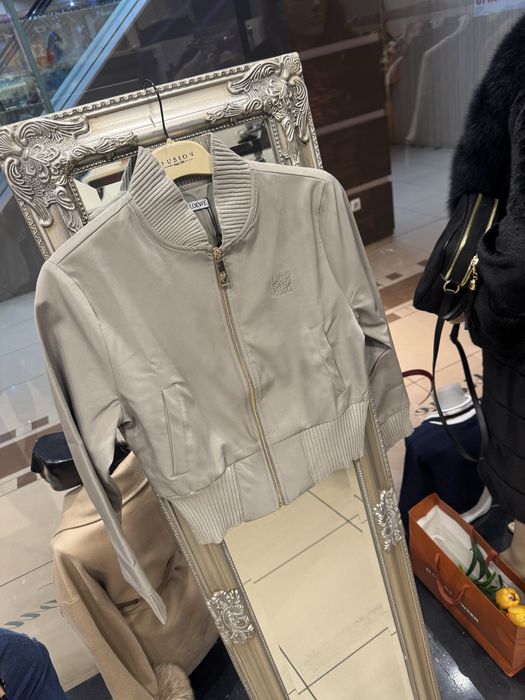 Луксозно пролетно яке