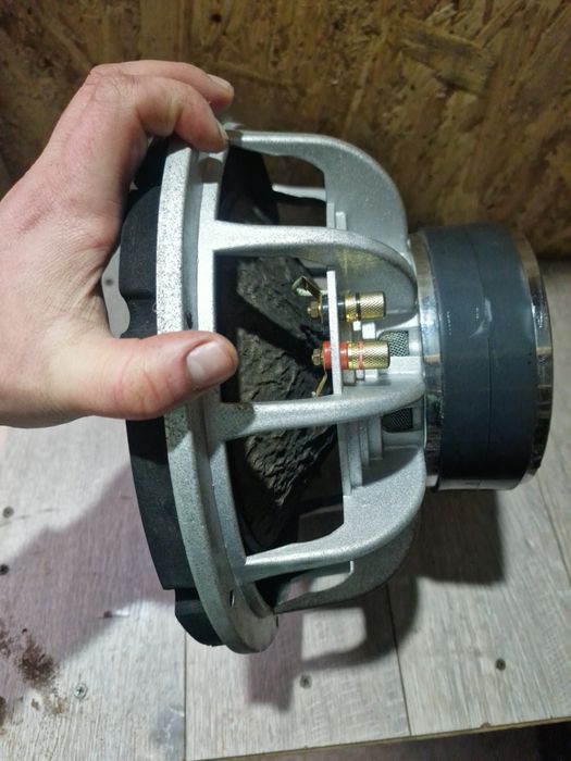 Subwoofer  12inch 700W