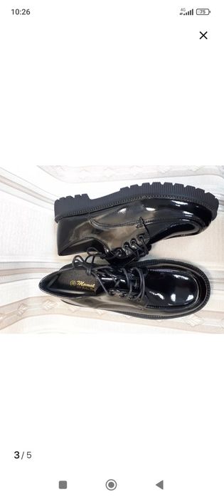 Продам женскую обувь