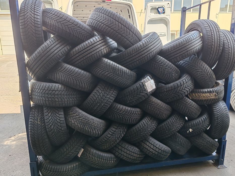 Vând anvelope second hand