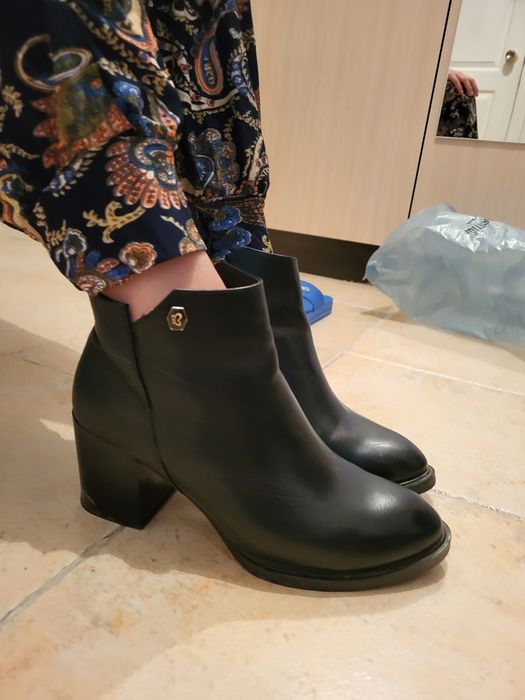 Продам осений обувь