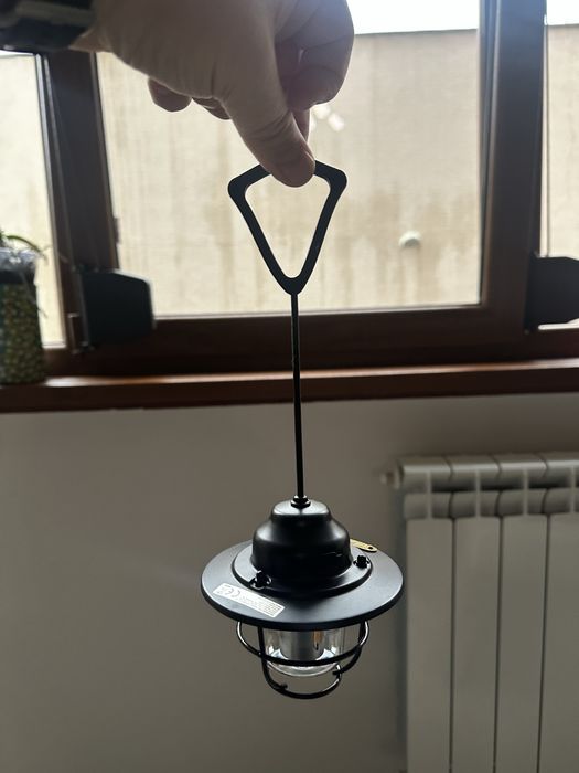 Lampa camping cu acumulator