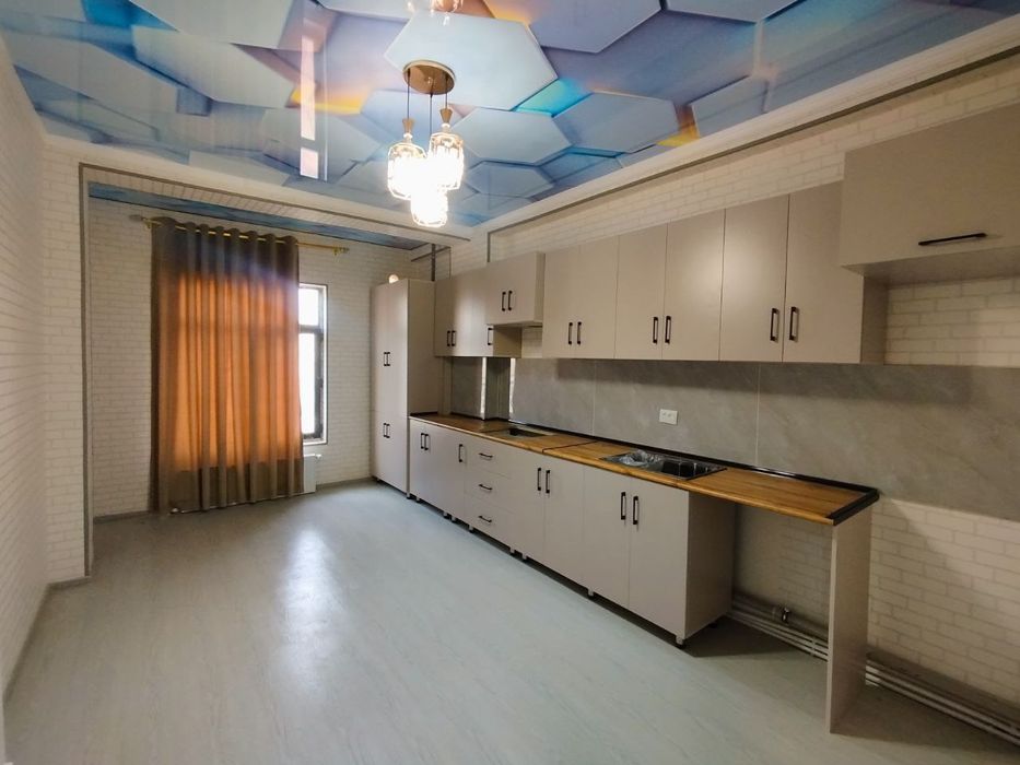 Kvartira sotiladi 2 x. Kirpichni dom 4 etaj