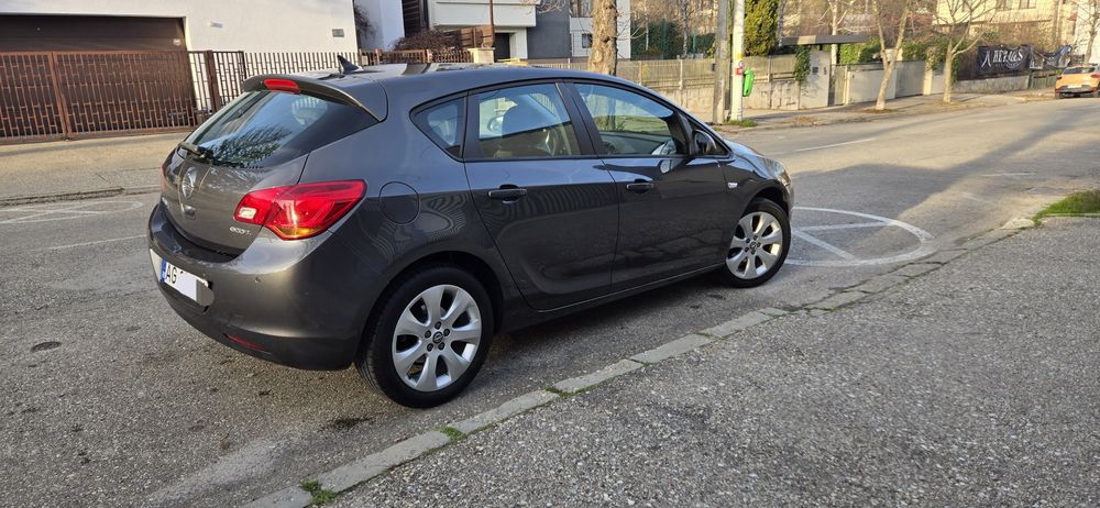 Primul proprietar RO.