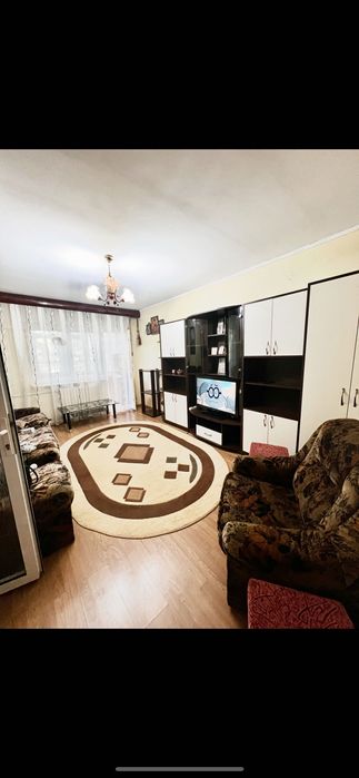 Apartament zona Far / Abator