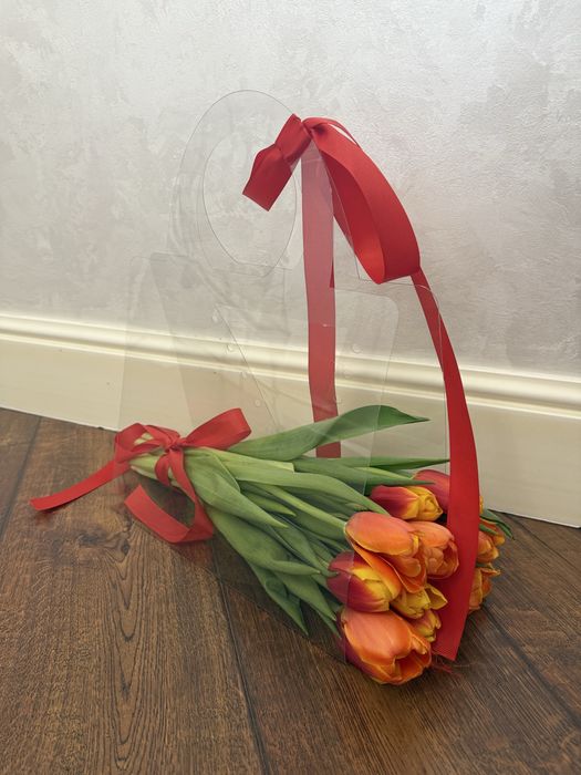 Тюльпаны свежие 13 штук только пришли