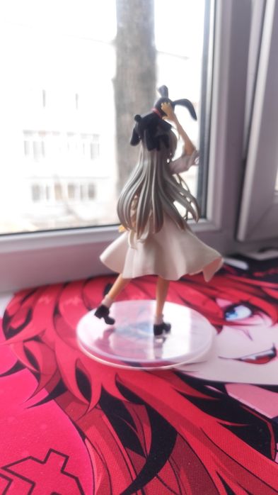 Продам фигурки..