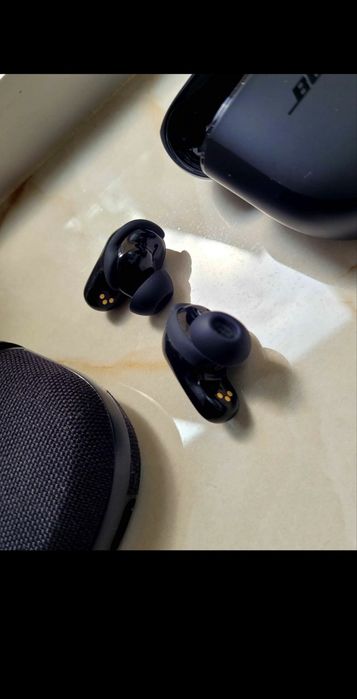 Bose Earbuds 2 in stare perfecta
