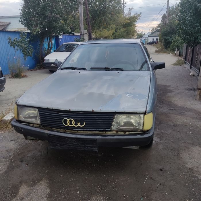 Продам Ауди 100.