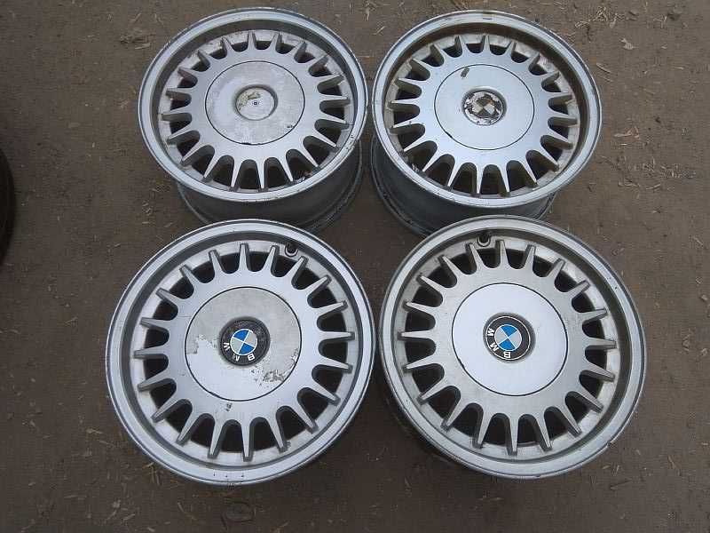 Продам оригинальные легкосплавные диски "2 стиль" на БМВ 5