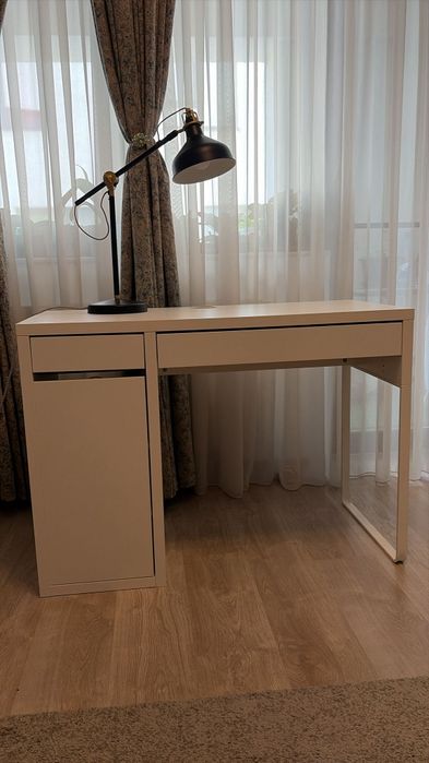 Birou de vânzare