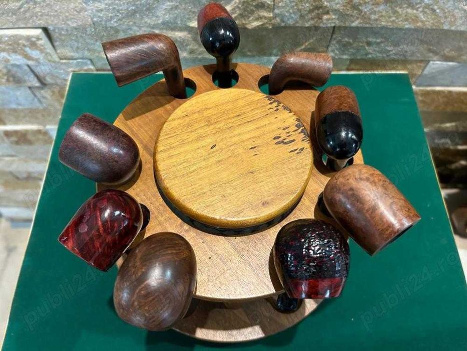 Set 9 pipe, de colectie, in suport din lemn cu borcan integrat
