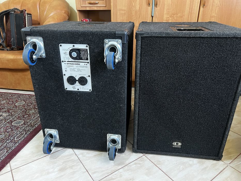 Dynacord f 8 impecabili ca noi