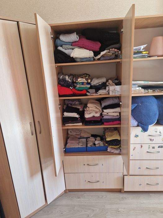 Продам шкаф из детской