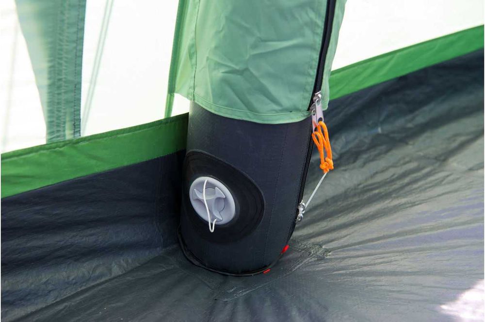 Палатка Coleman FastPitch Air Valdes 6 с надуваеми рейки