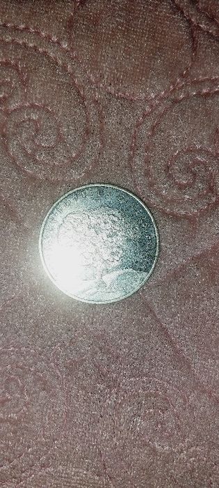 Продам колекционные монеты