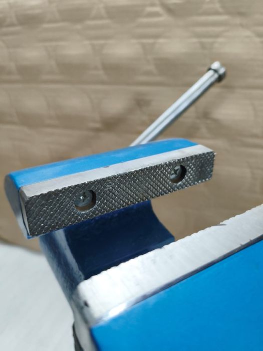 Тиски производства СССР