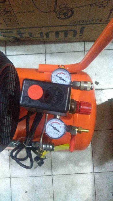 Компрессор 50 литров , 410 л/час.