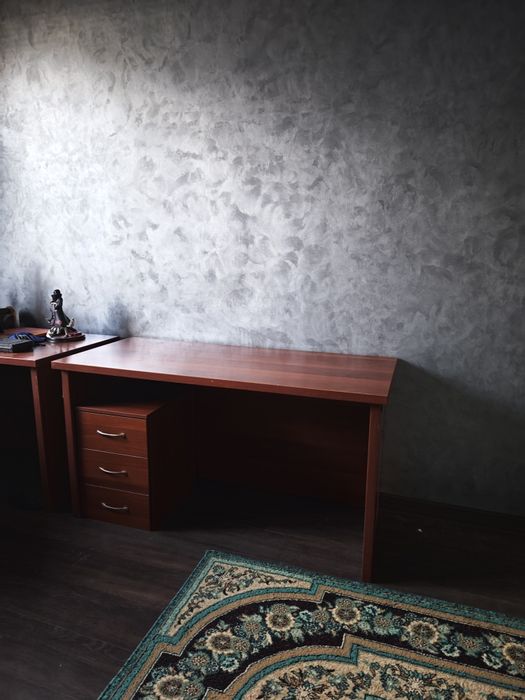 Продам письменный стол