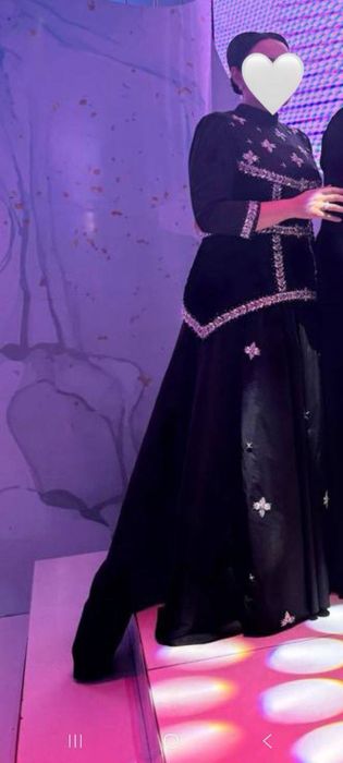 Платье почти новое