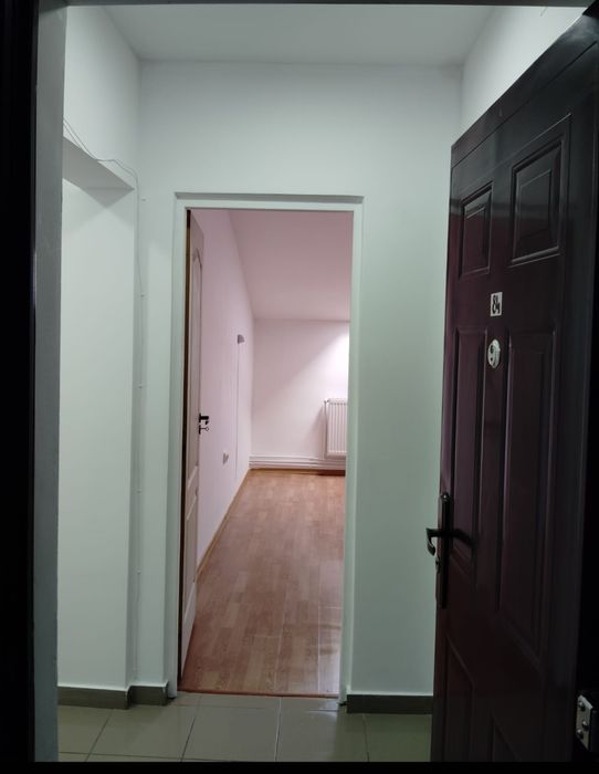 Garsoniera de inchiriat