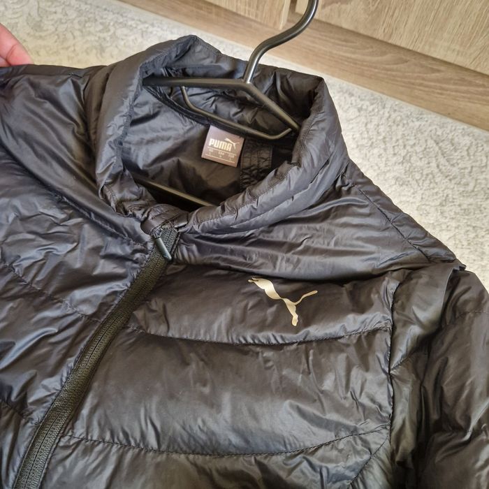 Дамско яке на puma