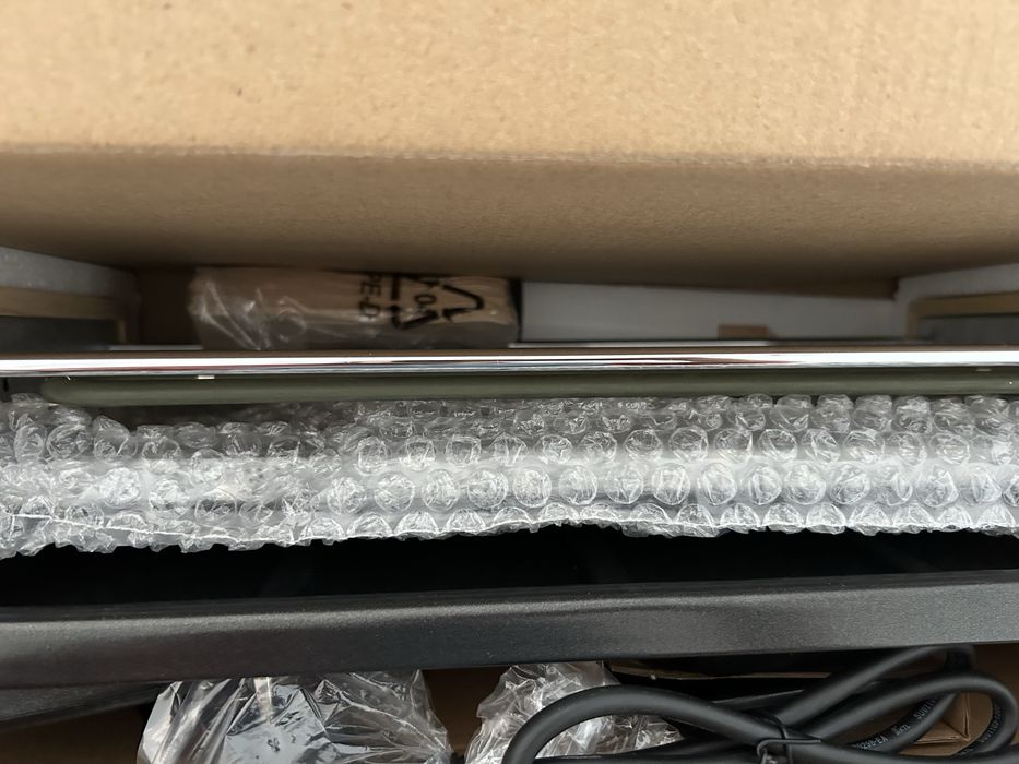 Gratar electric cu plita din granit