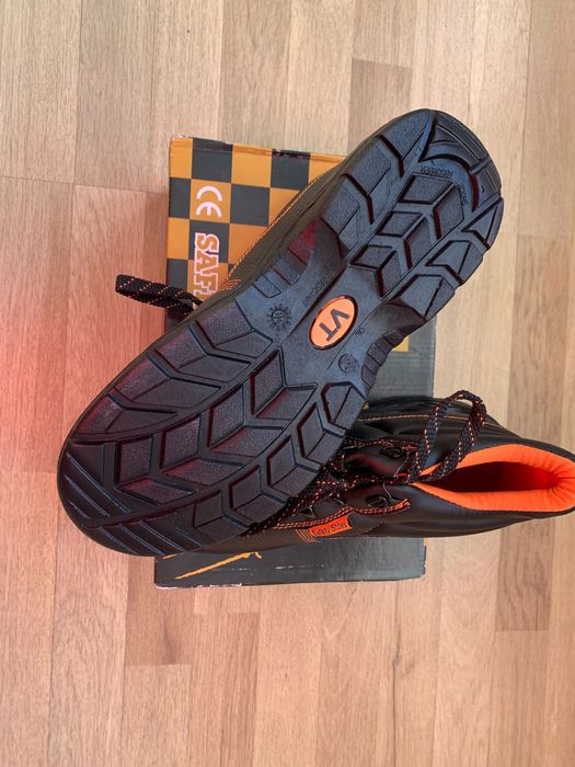 Зимни работни обувки