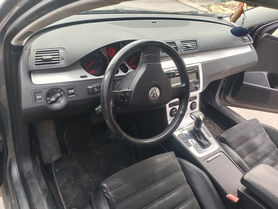 Продавам Volkswagen Passat b6 на части 2.0tdi 170 коня автоматик DSG