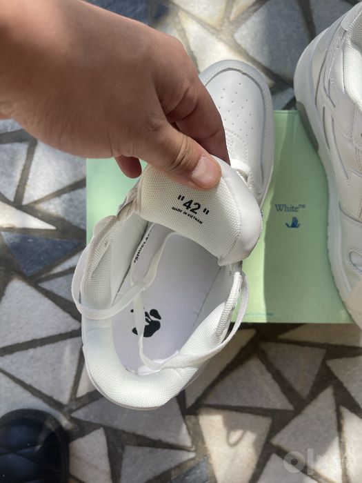 Off white for walking