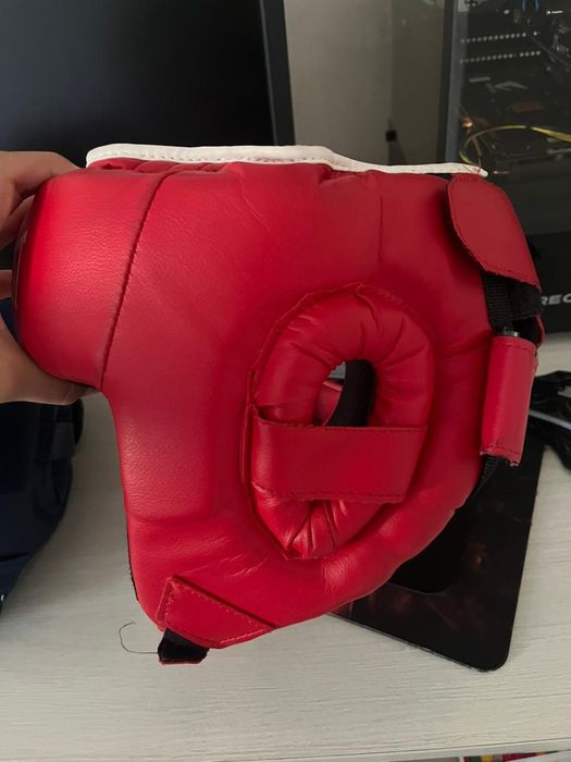 Шлем для бокса. Сост новый