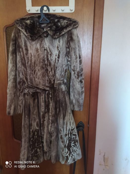 Продам шубу Мутон