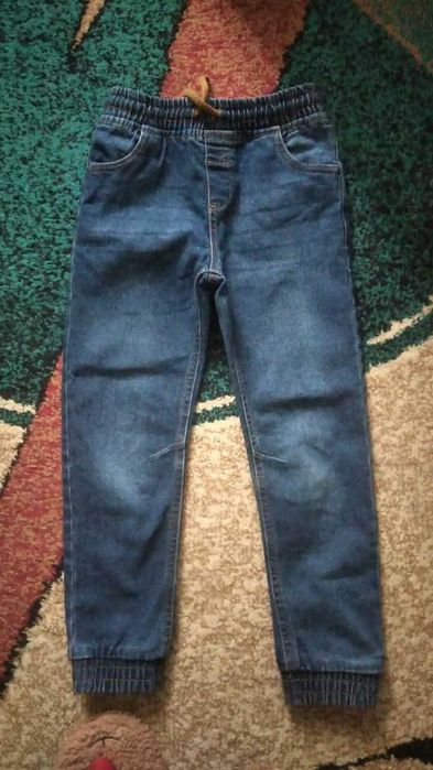 Blugi baieti marimea 5-6 ani