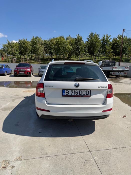 SKODA Octavia 2014 — imagine 3