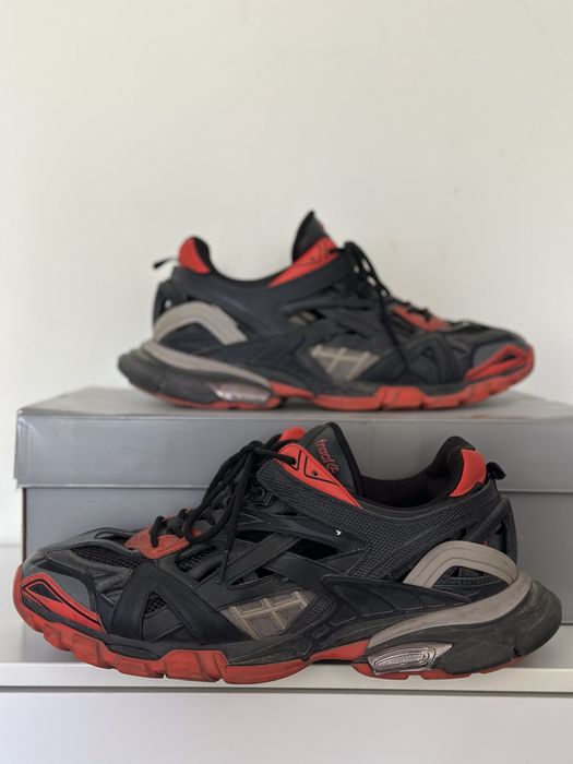 Balenciaga track 2