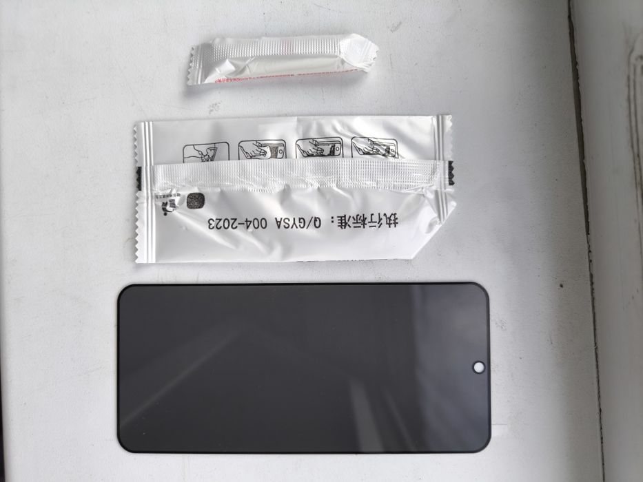 Защитное стекло на Xiaomi 13