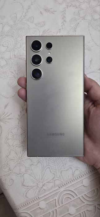 Продам Samsung galaxy S24 Ultra