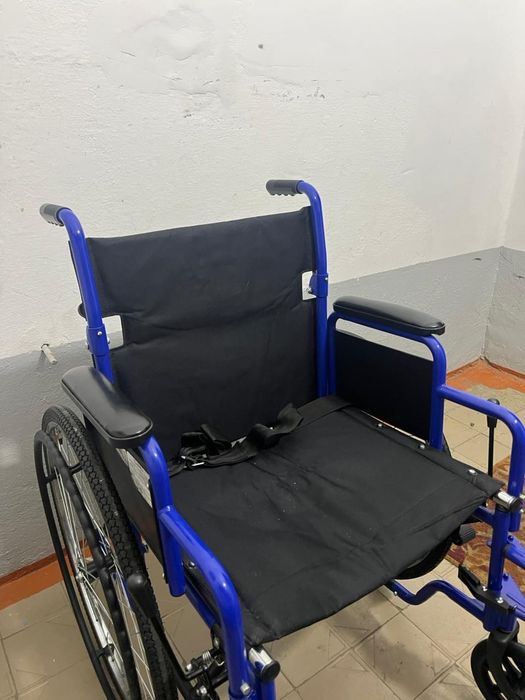 Инвалидная коляска