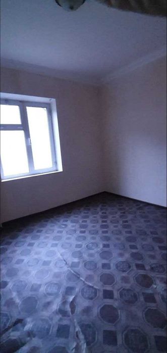 №4872 Продается квартира 4х ком 1 этаж кирпич 110кв