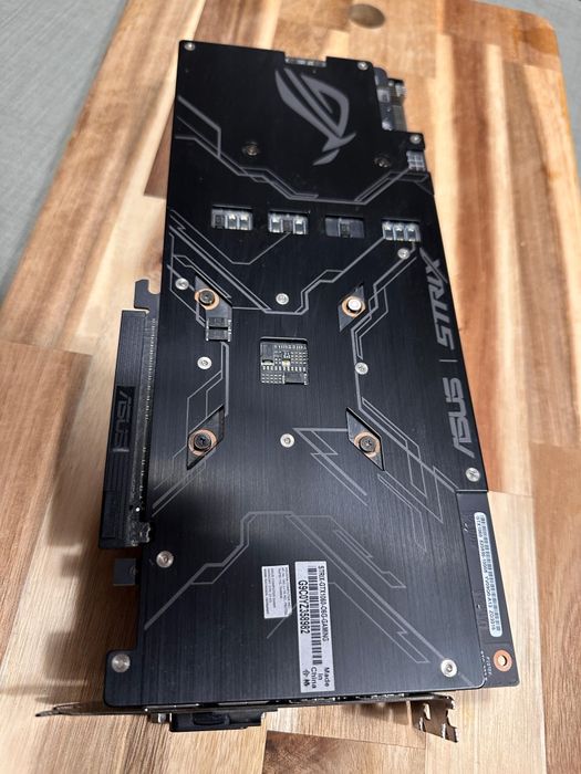 Placa video Asus Strix NVIDIA GeForce GTX 1060 6Gb OC Edition