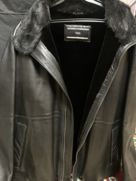 Продам куртку