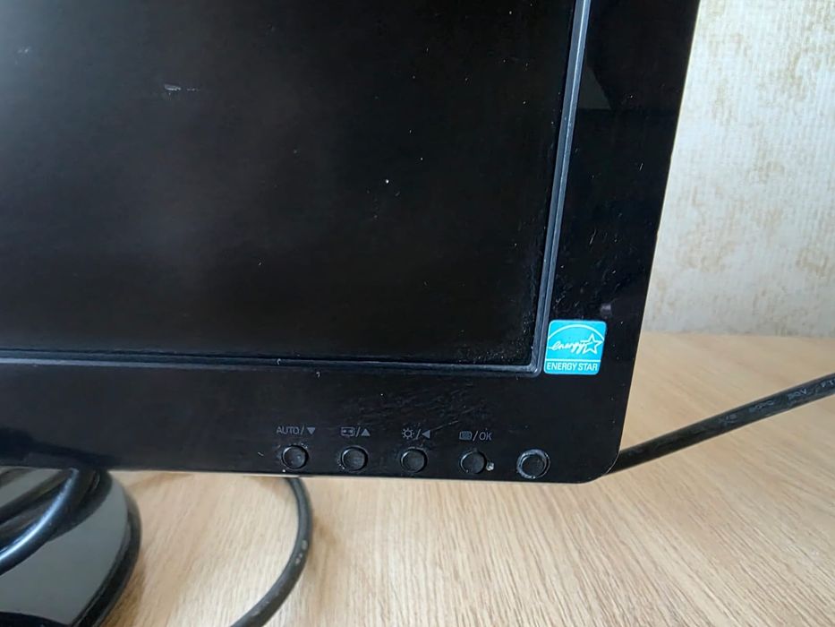 Монитор Philips .