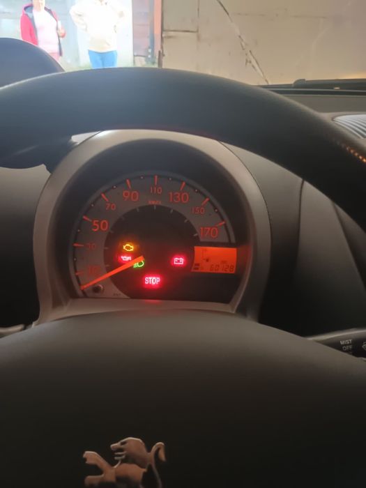 Masina peugeoutt