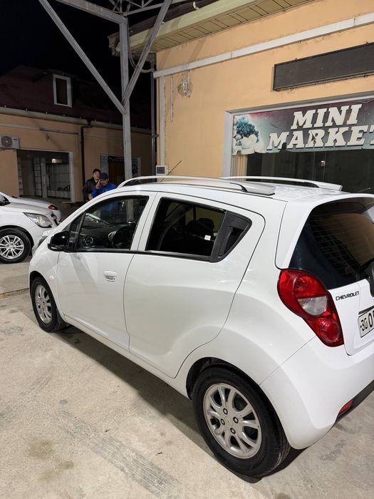 Chevrolet Spark 2018 — 3